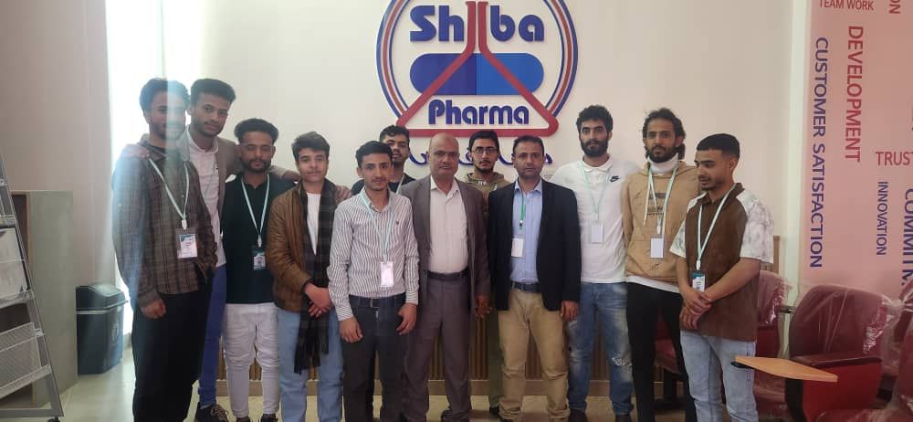 زيارة علمية ميدانية لطلبة الصيدلة إلى مصنع سبأ فارما